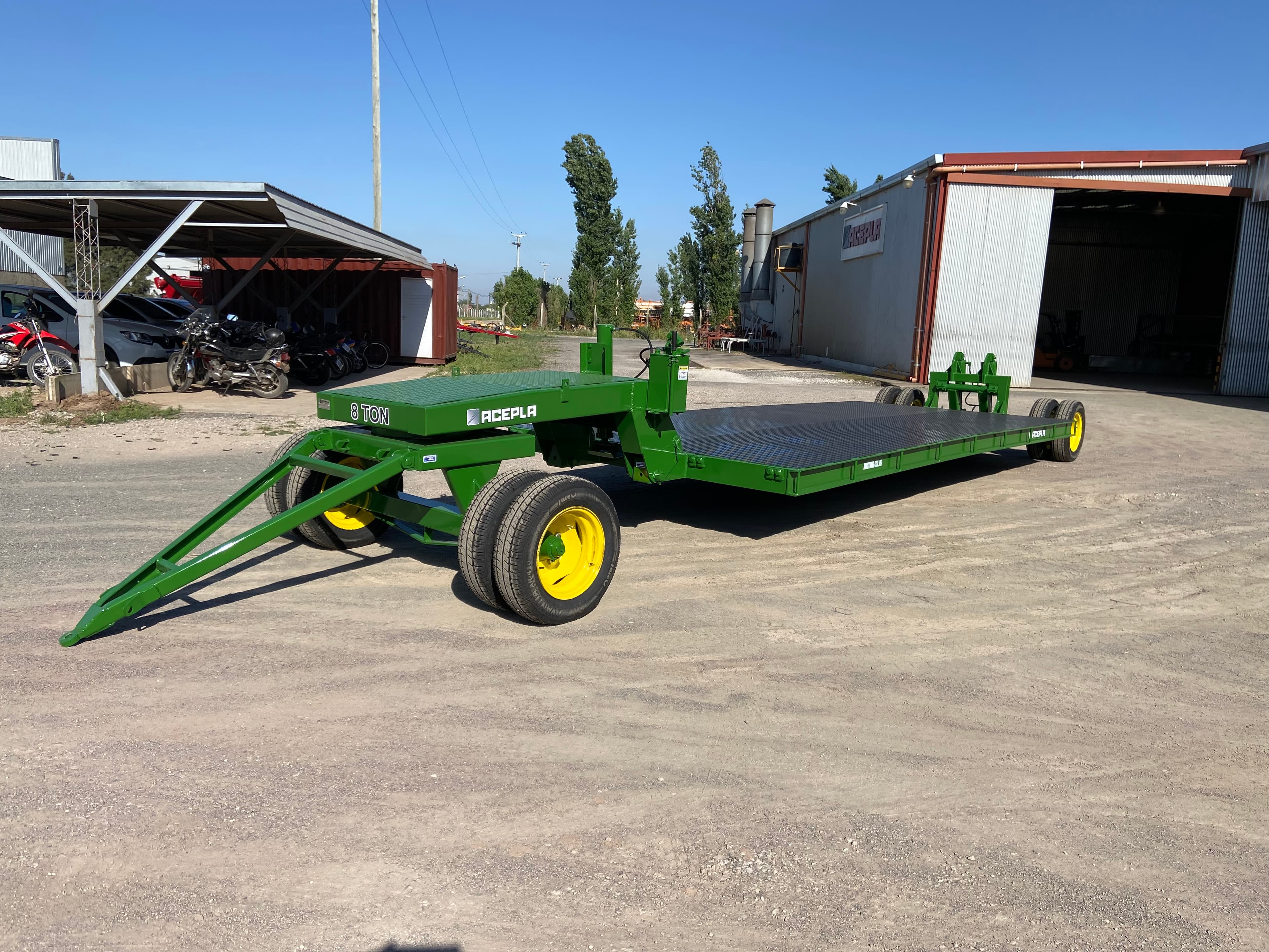 Trailer Transportador Hidráulico — imagen 1 de 8